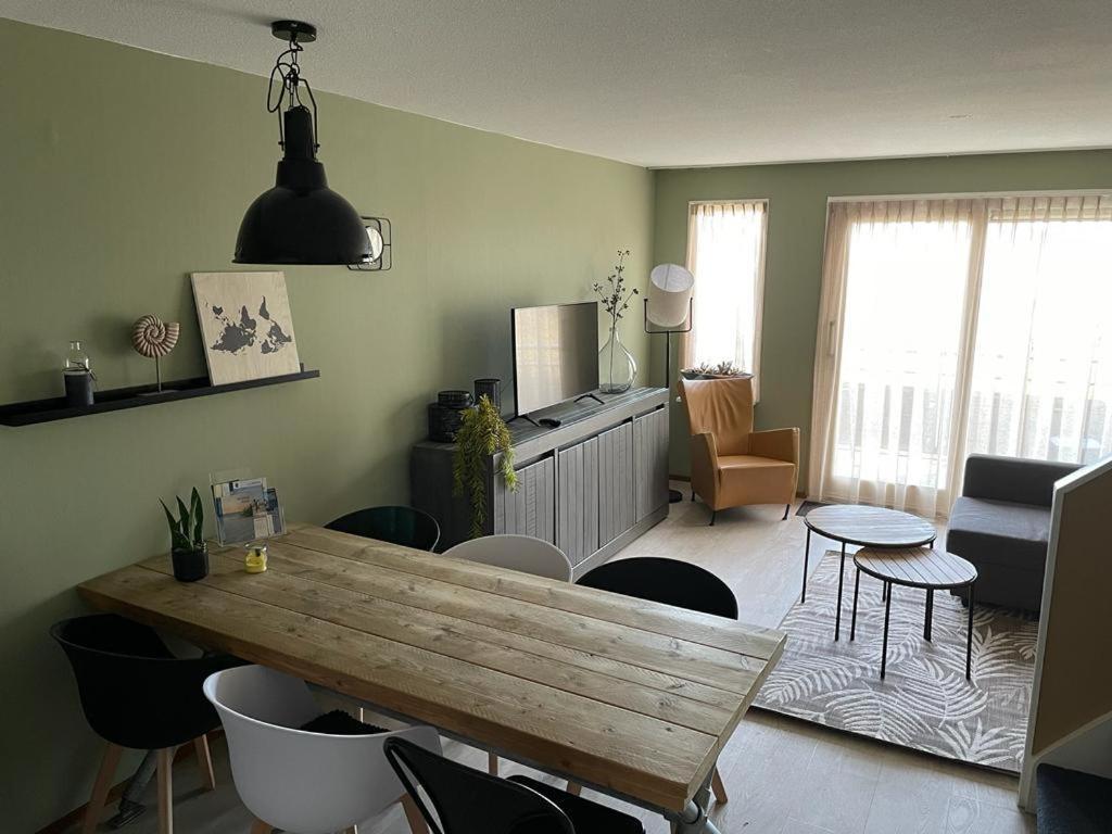 Appartement Senang, Resort Amelander Kaap ฮอลลุม ภายนอก รูปภาพ