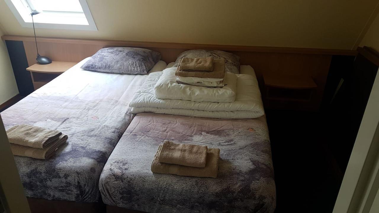 Appartement Senang, Resort Amelander Kaap ฮอลลุม ภายนอก รูปภาพ